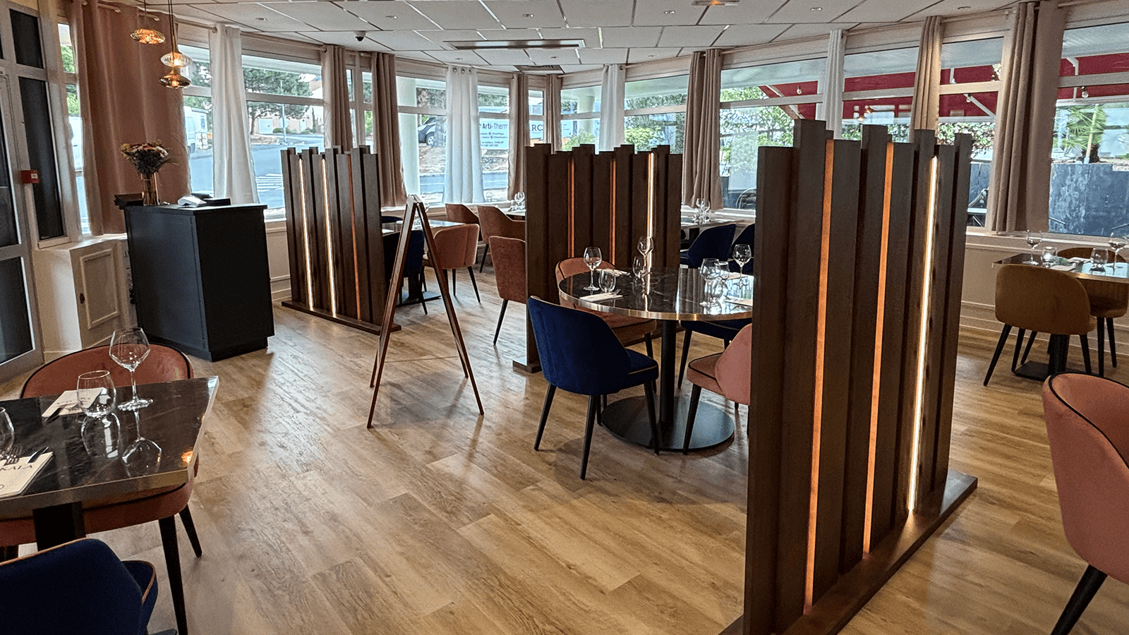Efi Design Salle De Reception Restaurant Okala Efi Design 1750